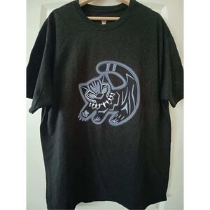 Black Panther Men's T-shirt size XL